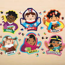 LITTLE FEMINIST SURPRISE PUZZLE (70PCS)