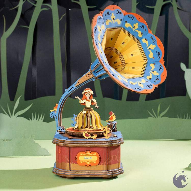 DIY Wooden Music Box - Gramophone - Sweet Thrills